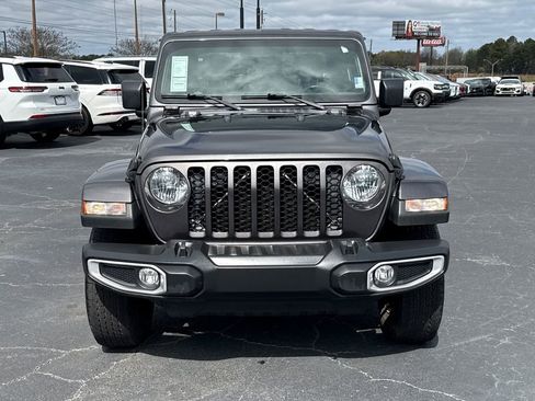 Used 2021 Jeep Gladiator Sport AWD/4WD image 2