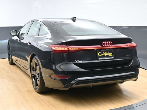 Used 2025 Audi A6 e-tron Prestige AWD/4WD image 7
