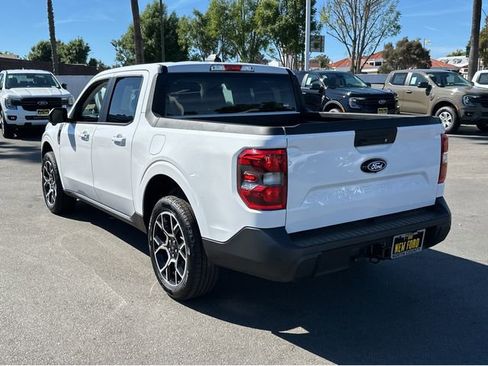 New 2026 Ford Maverick Lariat image 4