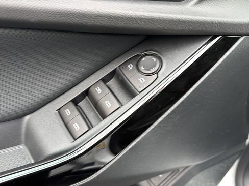 New 2026 Chevrolet Equinox LT w/ Convenience Package II image 29