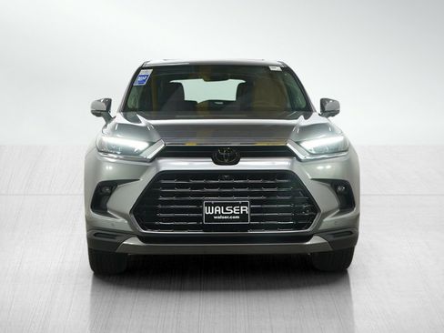 Used 2025 Toyota Grand Highlander AWD Hybrid image 8