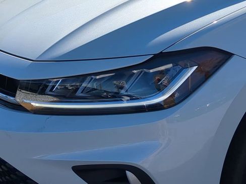 New 2026 Volkswagen Jetta SEL image 7