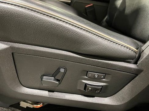 Used 2017 RAM 1500 Limited image 39