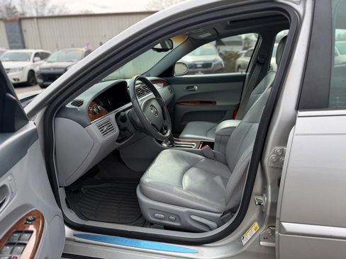 Used 2006 Buick LaCrosse CXL w/ Driver Confidence Package image 11