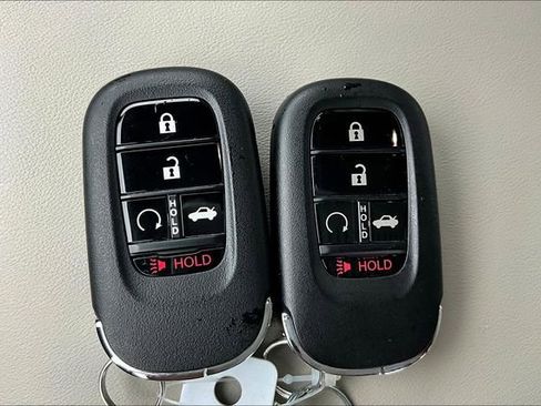 New 2025 Honda Accord LX image 29