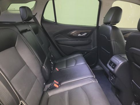 Used 2020 GMC Terrain Denali w/ Denali Premium Package AWD/4WD image 19