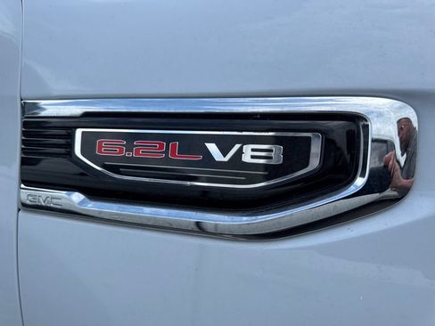 Used 2026 GMC Sierra 1500 Denali AWD/4WD image 3