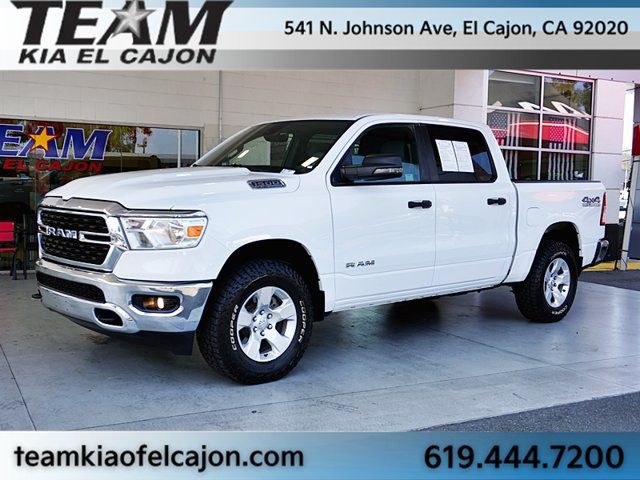 Used 2023 RAM 1500 4x4 Crew Cab image 5