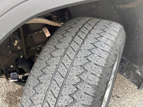 Used 2022 GMC Sierra 1500 Denali w/ Driver Alert Package II image 9