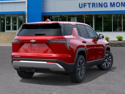 New 2026 Chevrolet Equinox LT w/ Convenience Package II image 4