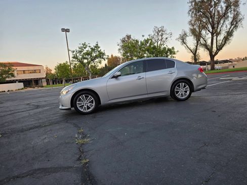 Used 2013 INFINITI G37 Journey w/ Premium Pkg RWD image 25