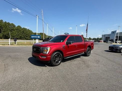 Used 2021 Ford F150 XLT w/ Equipment Group 302A High RWD image 3