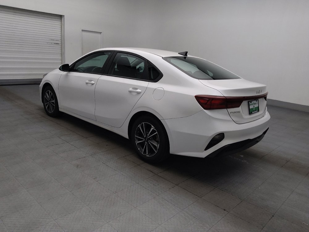 Used 2023 Kia Forte LXS FWD image 3