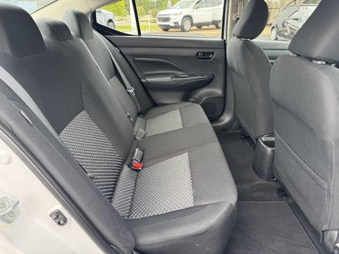 Used 2023 Nissan Versa S FWD image 22