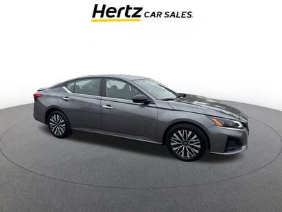 Used 2024 Nissan Altima 2.5 SV