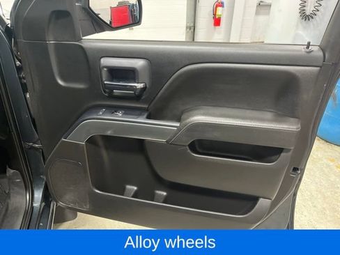 Used 2018 Chevrolet Silverado 1500 LT w/ All Star Edition AWD/4WD image 32