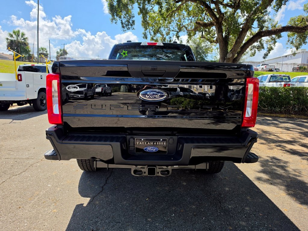 New 2026 Ford F250 XL w/ STX Appearance Package AWD/4WD image 4