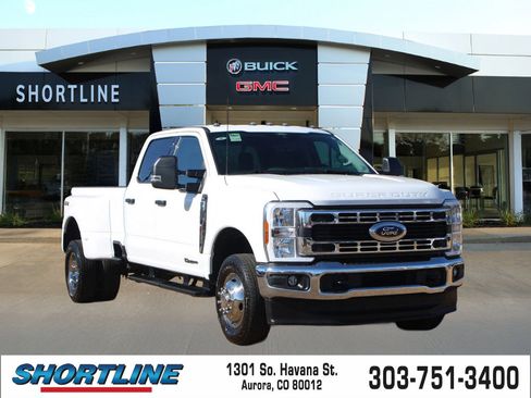 Used 2025 Ford F350 XLT image 1