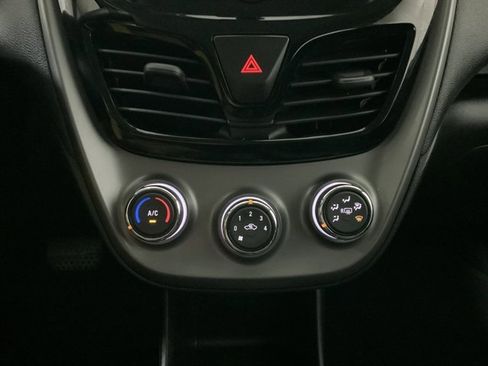 Used 2020 Chevrolet Spark LS image 29