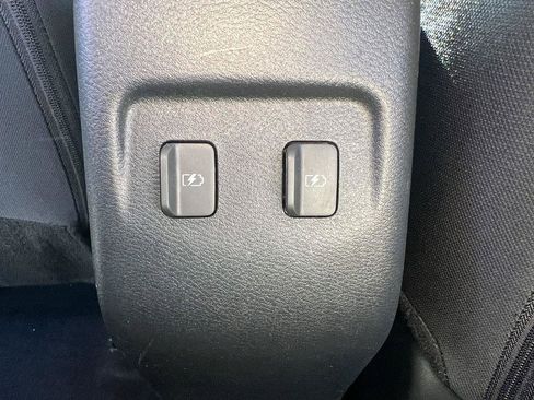 Used 2024 Nissan Kicks SV image 13