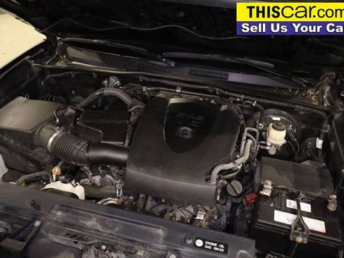 Used 2017 Toyota Tacoma SR5 w/ Tow Package image 23