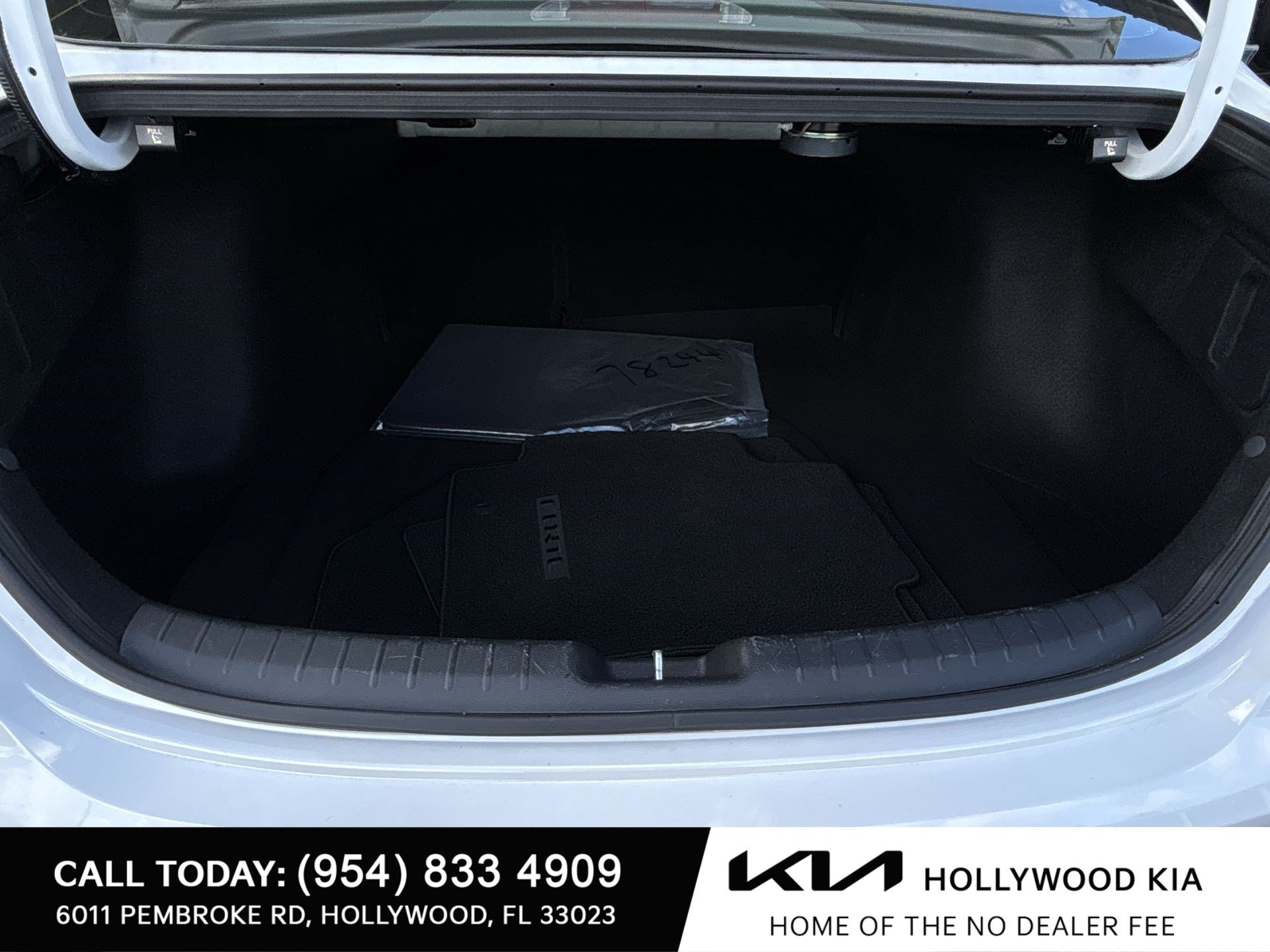 Used 2024 Kia Forte GT-Line w/ GT-Line Premium Package FWD image 21