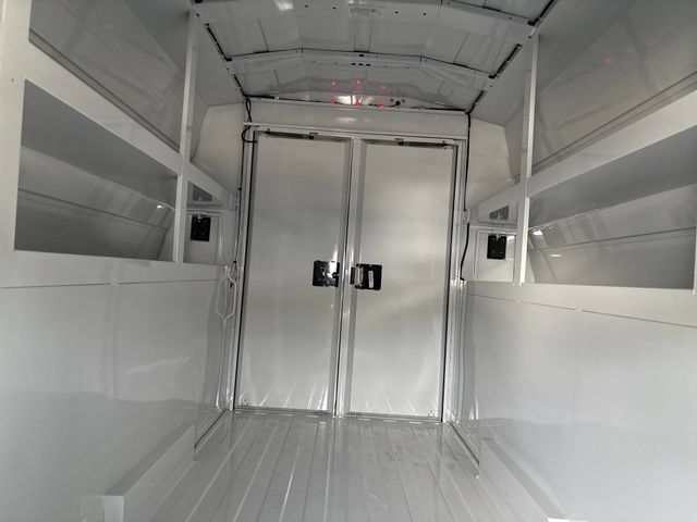 New 2025 GMC Savana 3500 w/ Power Convenience Package RWD image 20
