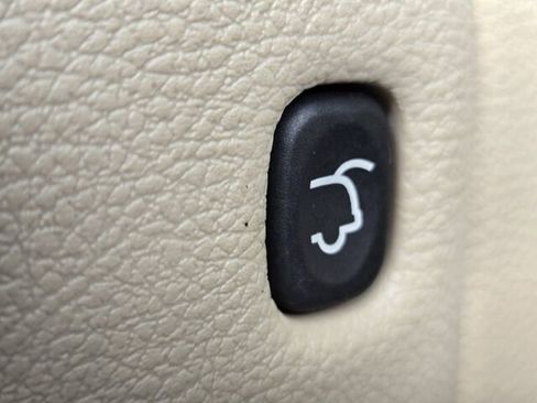 Used 2022 Jeep Grand Cherokee Laredo E w/ Security & Convenience Group image 19