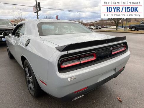 Used 2022 Dodge Challenger SXT w/ Blacktop Package image 8