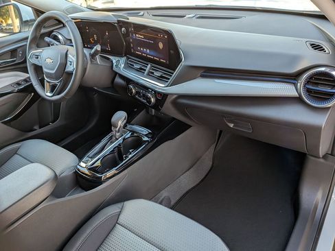 New 2026 Chevrolet Trax LT w/ Driver Confidence Package image 25