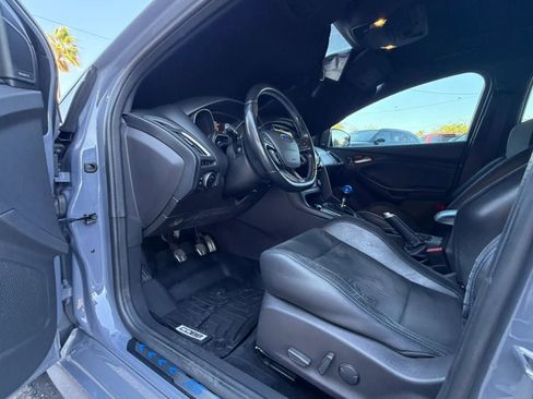 Used 2016 Ford Focus RS AWD/4WD image 42