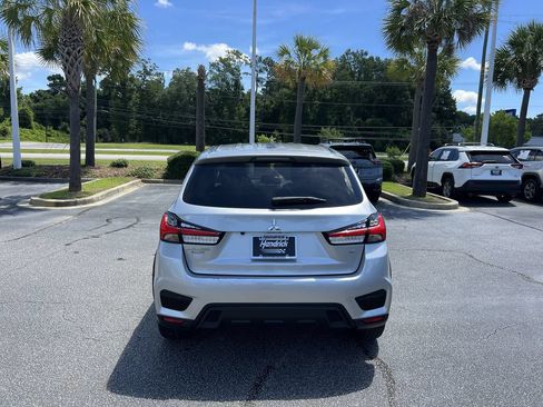 Used 2025 Mitsubishi Outlander Sport SE AWD/4WD image 9