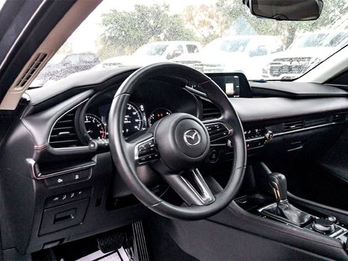Certified 2025 MAZDA MAZDA3 s image 15