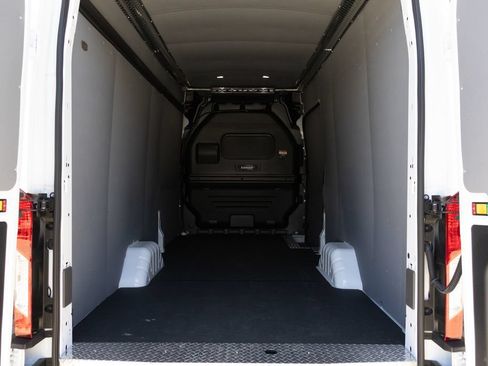 Used 2025 Ford Transit 350 148 High Roof Extended RWD image 14