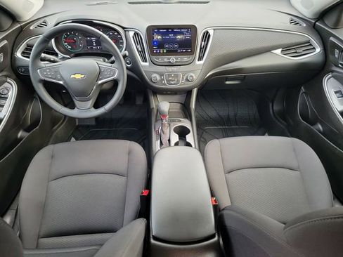 Certified 2025 Chevrolet Malibu RS image 11