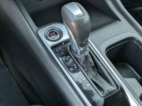 Used 2021 Nissan Sentra SV image 21