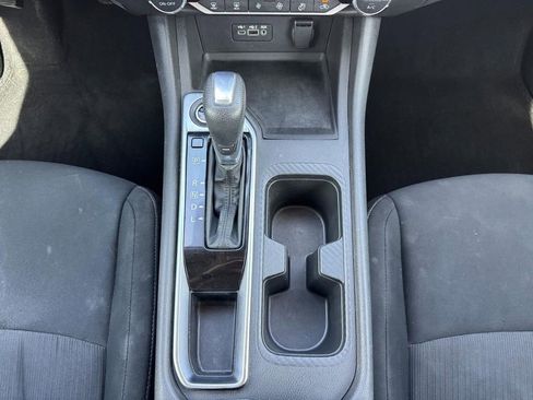 Used 2022 Nissan Sentra SV w/ All-Weather Package FWD image 17