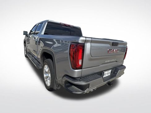 Used 2024 GMC Sierra 1500 Denali w/ Technology Package AWD/4WD image 8
