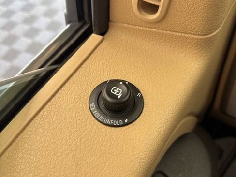 Used 2014 Ford F150 Lariat w/ Equipment Group 501A Mid AWD/4WD image 21