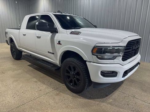 Used 2021 RAM 2500 Laramie w/ Night Edition AWD/4WD image 7