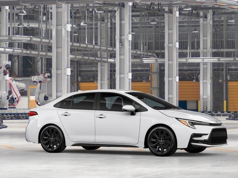 New 2026 Toyota Corolla SE FWD image 15
