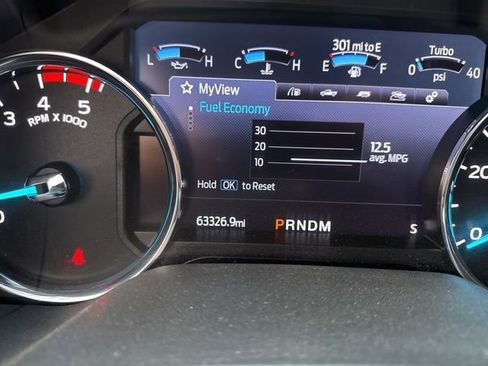 Used 2022 Ford F350 Lariat image 19