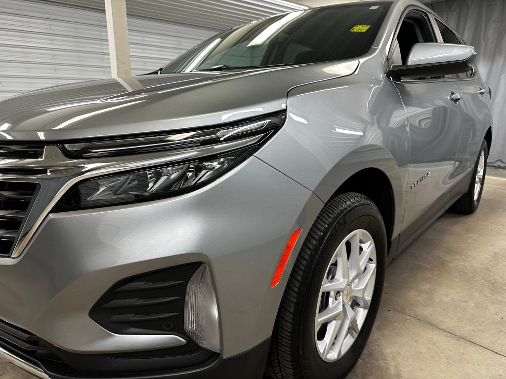 Used 2024 Chevrolet Equinox LT AWD/4WD image 34