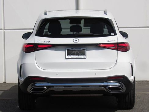 New 2025 Mercedes-Benz GLC 300 4MATIC image 7