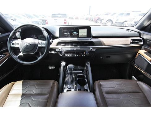 Used 2020 Kia Telluride SX w/ SX Prestige Package AWD/4WD image 10