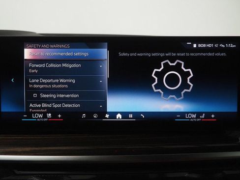Used 2026 BMW X5 xDrive40i AWD/4WD image 38