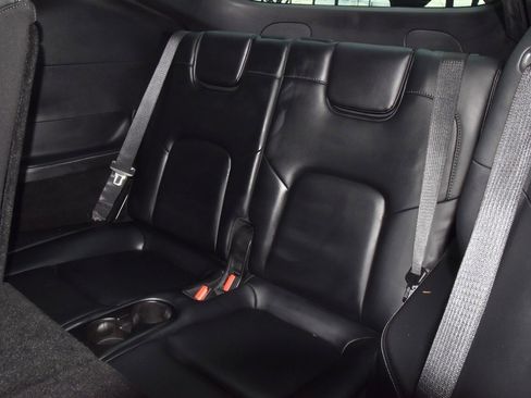 Used 2021 Tesla Model Y Long Range image 15