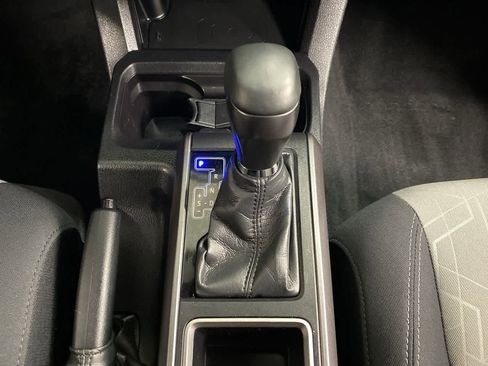 Used 2023 Toyota Tacoma TRD Off-Road w/ Black Out Package (TMS) image 27