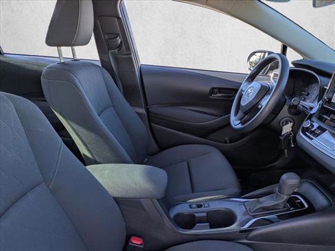 Certified 2023 Toyota Corolla LE image 19