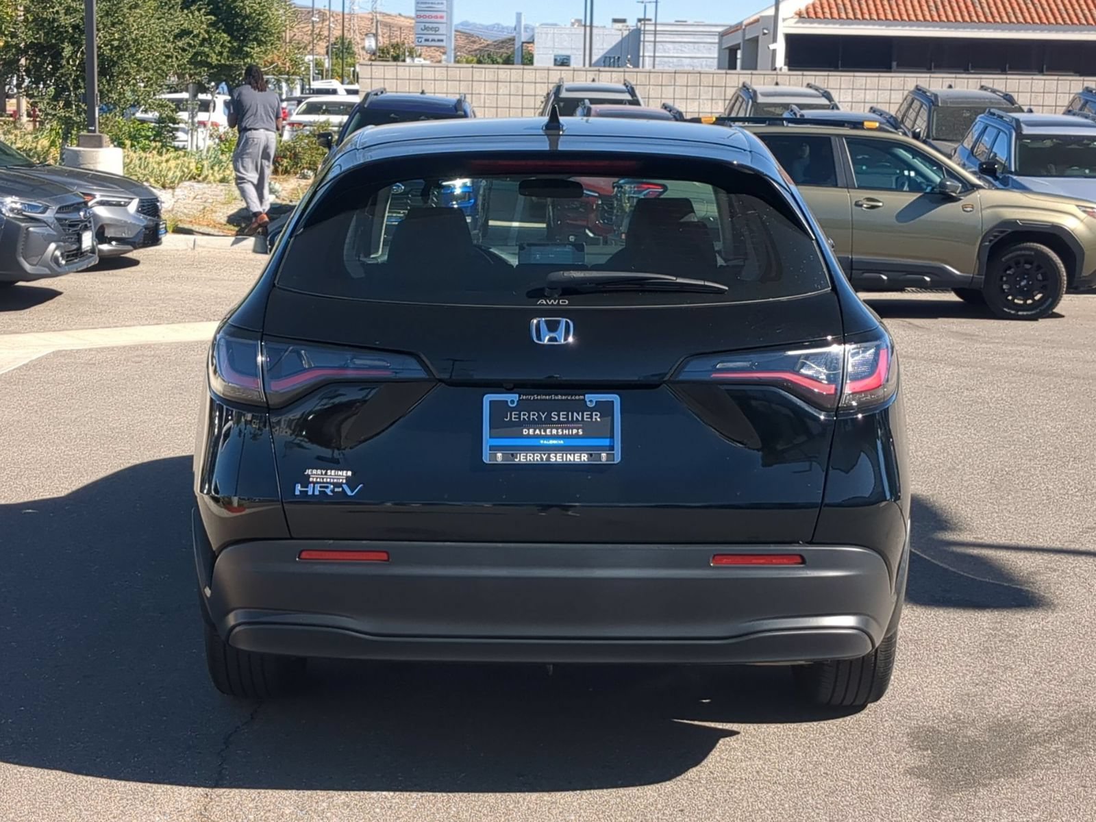 Used 2024 Honda HR-V LX image 4
